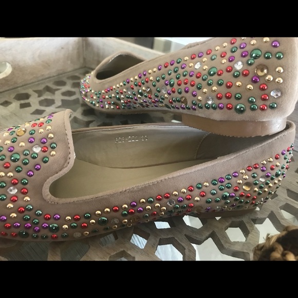 Flats - Picture 6 of 6